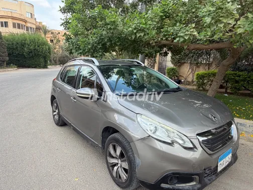 Peugeot 2008 2015 Champagne Automatic Used for Sale in Greater Cairo ( Cairo + Giza) - 2