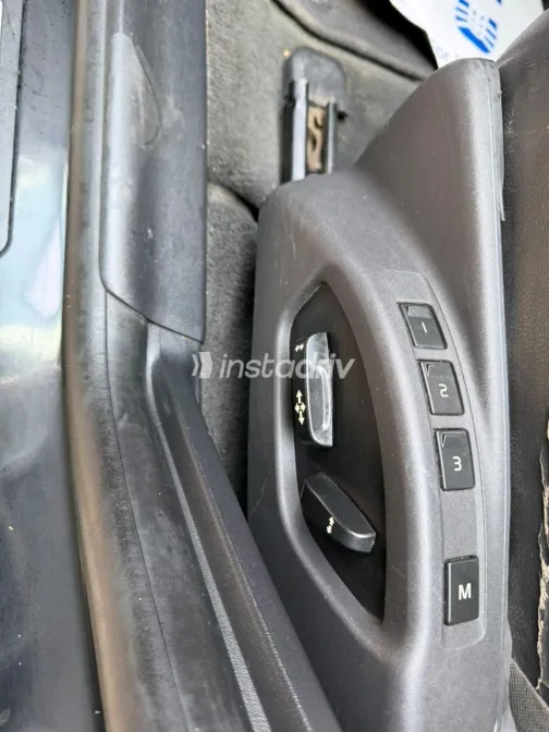 Volvo S60 2015 Black Automatic Used for Sale in Greater Cairo ( Cairo + Giza) - 4