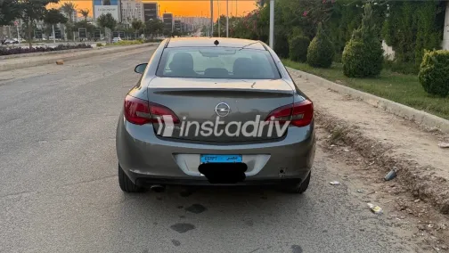 Opel Astra 2020 Gray Automatic Used for Sale in Greater Cairo ( Cairo + Giza) - 1