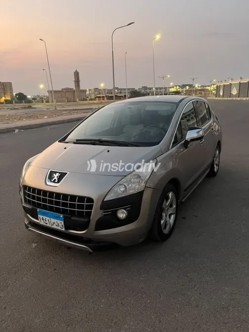 Peugeot 3008 2013 Gray Automatic Used for Sale in Greater Cairo ( Cairo + Giza) - 3