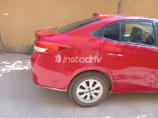 Toyota Yaris 2020 Red Automatic Used for Sale in Greater Cairo ( Cairo + Giza) - 3