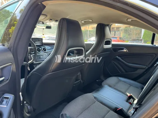 Mercedes CLA 180 2015 Black Automatic Used for Sale in Greater Cairo ( Cairo + Giza) - 6