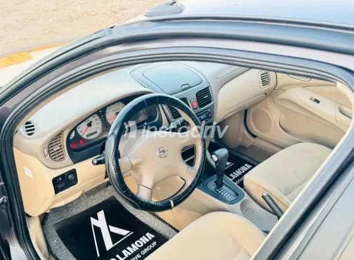 Nissan Sunny 2012 Bronze Automatic Used for Sale in Greater Cairo ( Cairo + Giza) - 3