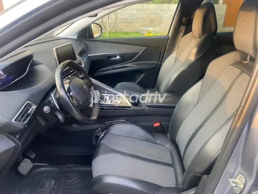 Peugeot 3008 2021 Silver Automatic Used for Sale in Greater Cairo ( Cairo + Giza) - 1