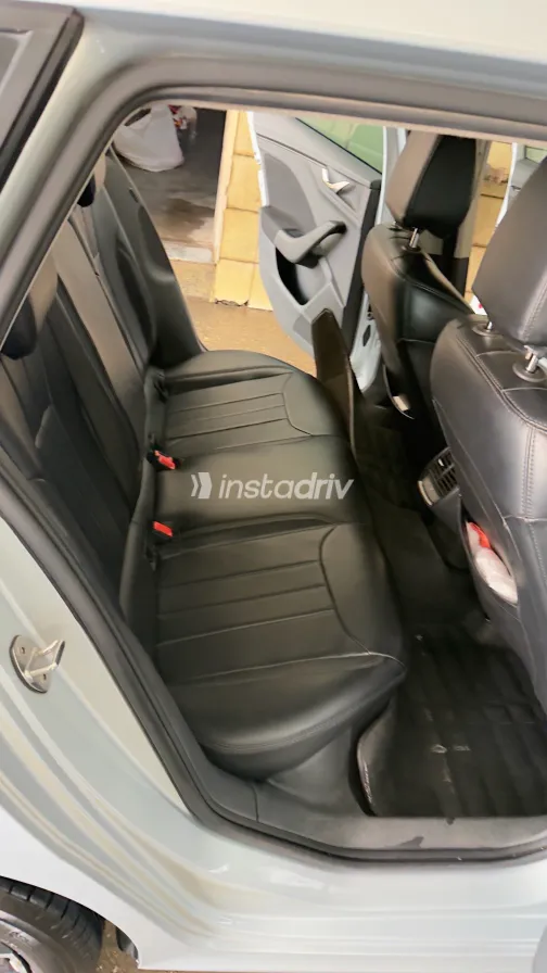 Skoda Kamiq 2021 Silver Automatic Used for Sale in Greater Cairo ( Cairo + Giza) - 3