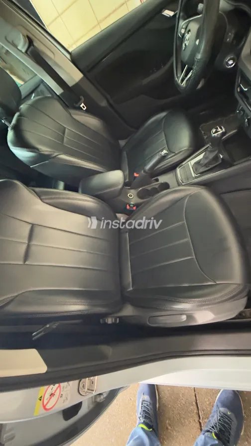 Skoda Kamiq 2021 Silver Automatic Used for Sale in Greater Cairo ( Cairo + Giza) - 10