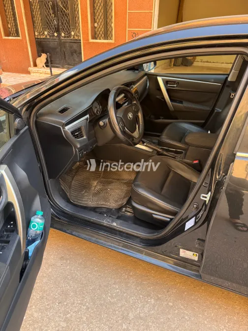 Toyota Corolla 2016 Black Automatic Used for Sale in Greater Cairo ( Cairo + Giza) - 1