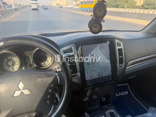 Mitsubishi Pajero 2016 Black Automatic Used for Sale in Greater Cairo ( Cairo + Giza) - 7