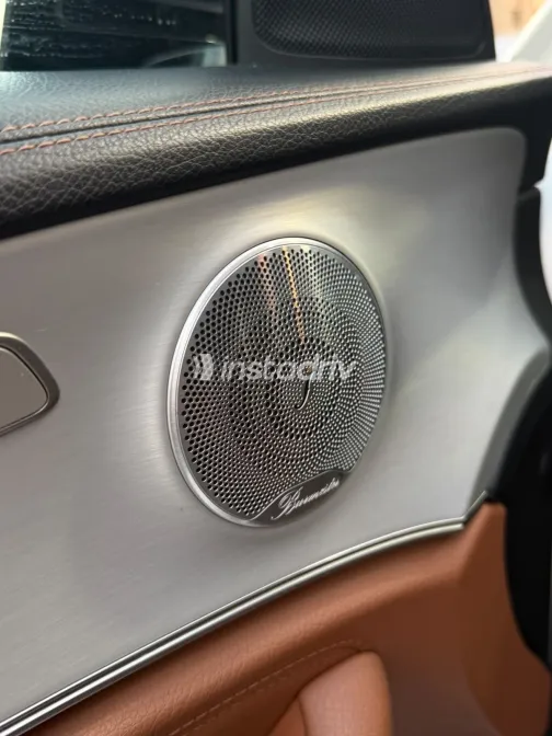 Mercedes E 200 2021 White Automatic Used for Sale in Greater Cairo ( Cairo + Giza) - 8