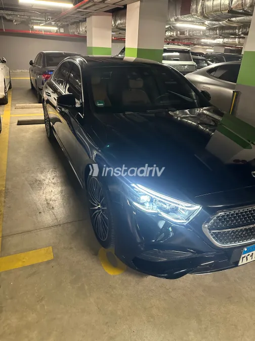 Mercedes E 200 2025 Black Automatic Used for Sale in Greater Cairo ( Cairo + Giza) - 2