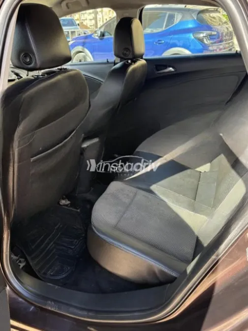 Opel Astra 2014 Eggplant Automatic Used for Sale in Giza - 5