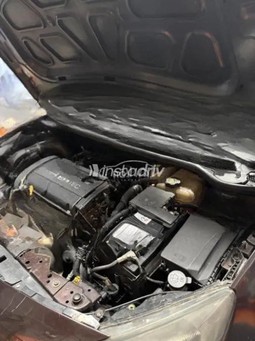 Opel Astra 2014 Eggplant Automatic Used for Sale in Giza - 10