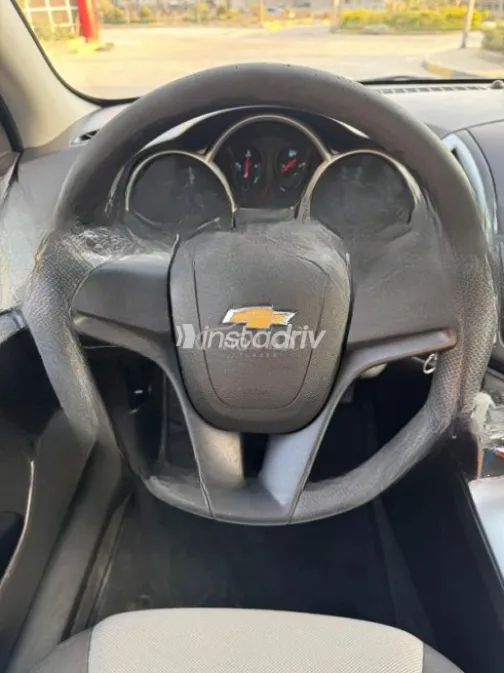 Chevrolet Cruze 2016 Dark Blue Automatic Used for Sale in Cairo - 5