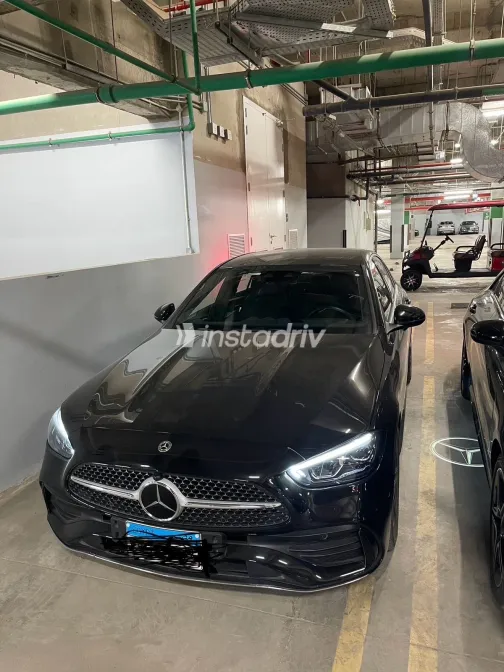 Mercedes C 180 2022 Black Automatic Used for Sale in Greater Cairo ( Cairo + Giza) - 4
