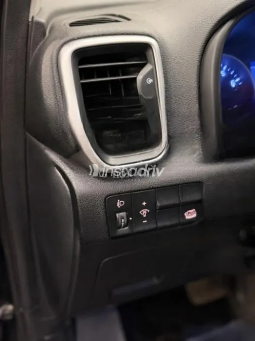 Kia Sportage 2022 Black Automatic Used for Sale in Warraq - 8