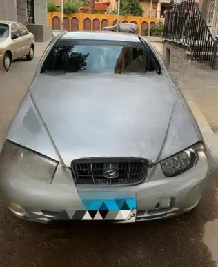Hyundai Avante 2002 Silver Automatic Used for Sale in Luxor
