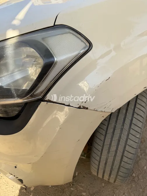 Kia Soul 2012 Beige Automatic Used for Sale in Greater Cairo ( Cairo + Giza) - 5