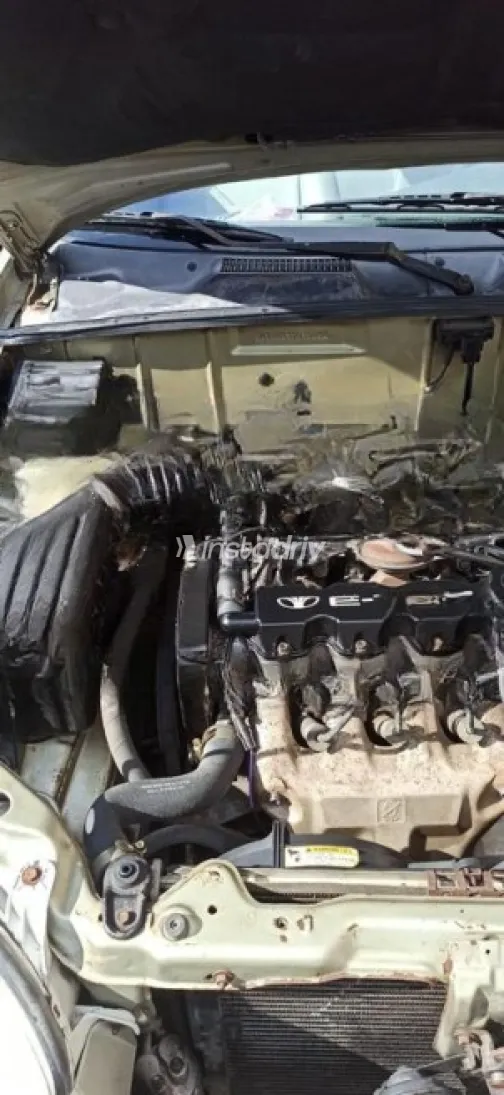 Daewoo Juliet 1999 Silver Manual Used for Sale in Alexandria - 3