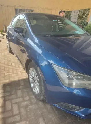 Seat Leon 2016 Blue Automatic Used for Sale in Greater Cairo ( Cairo + Giza)