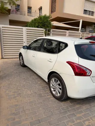 Nissan Tiida 2014 White Automatic Used for Sale in Greater Cairo ( Cairo + Giza)