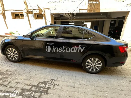 سكودا سوبيرب 2021 أسود أوتوماتيك مستعملة للبيع في القاهرة الكبرى ( القاهرة - الجيزة) - 4