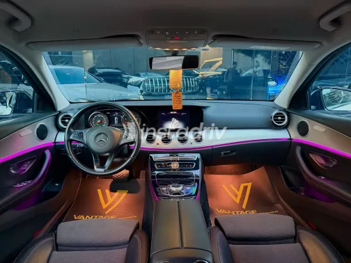 Mercedes E 200 2018 White Automatic Used for Sale in Greater Cairo ( Cairo + Giza) - 10