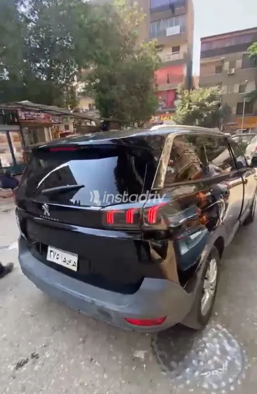 Peugeot 5008 2021 Black Automatic Used for Sale in Greater Cairo ( Cairo + Giza) - 1