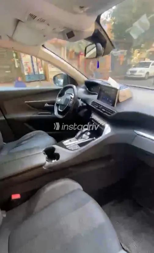 Peugeot 5008 2021 Black Automatic Used for Sale in Greater Cairo ( Cairo + Giza) - 4