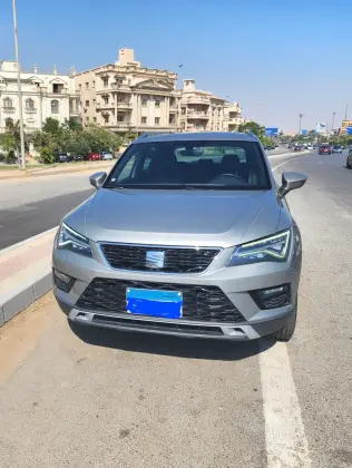 سيات اتيكا 2019 شامبين أوتوماتيك مستعملة للبيع في القاهرة الكبرى ( القاهرة - الجيزة)