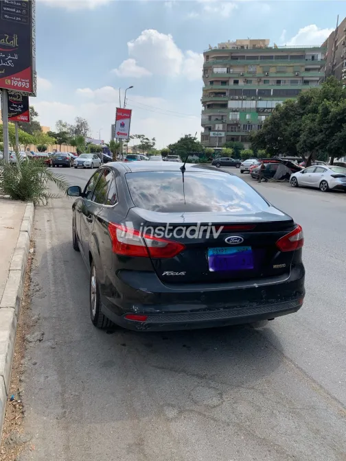 Ford Focus 2012 Black Automatic Used for Sale in Greater Cairo ( Cairo + Giza) - 3