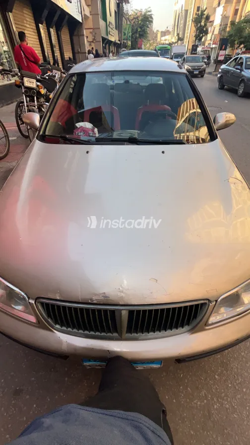 Nissan Sunny 2003 Gray Automatic Used for Sale in Greater Cairo ( Cairo + Giza) - 10