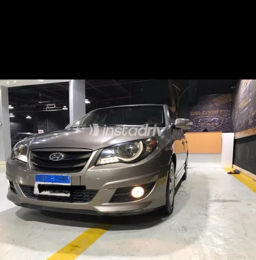 Hyundai Elantra HD 2018 Brown Automatic Used for Sale in Greater Cairo ( Cairo + Giza) - 4