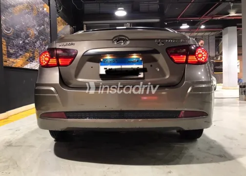 Hyundai Elantra HD 2018 Brown Automatic Used for Sale in Greater Cairo ( Cairo + Giza) - 5