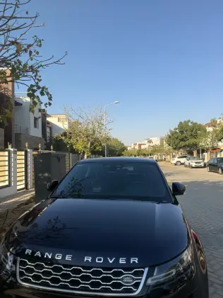 Land Rover Range Rover Evoque 2023 White Automatic Used for Sale in Greater Cairo ( Cairo + Giza)