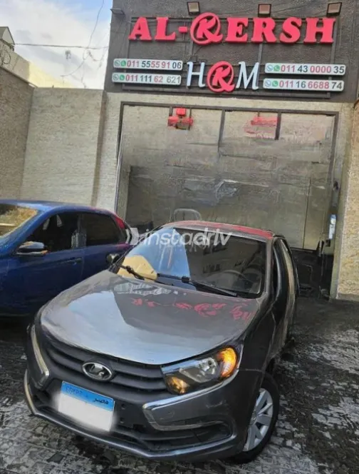 Lada Granta 2021 Gray Automatic Used for Sale in Nasr city - 2