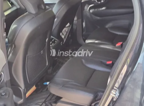 فولفو XC90 2022 رمادي غامق أوتوماتيك مستعملة للبيع في القاهرة الكبرى ( القاهرة - الجيزة) - 5