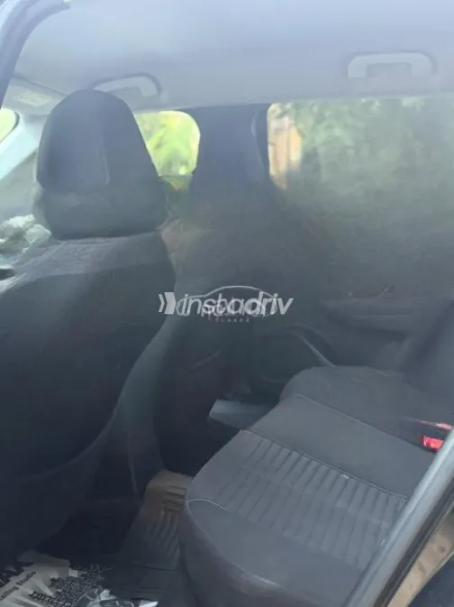 Peugeot 2008 2021 Silver Automatic Used for Sale in Cairo - 5