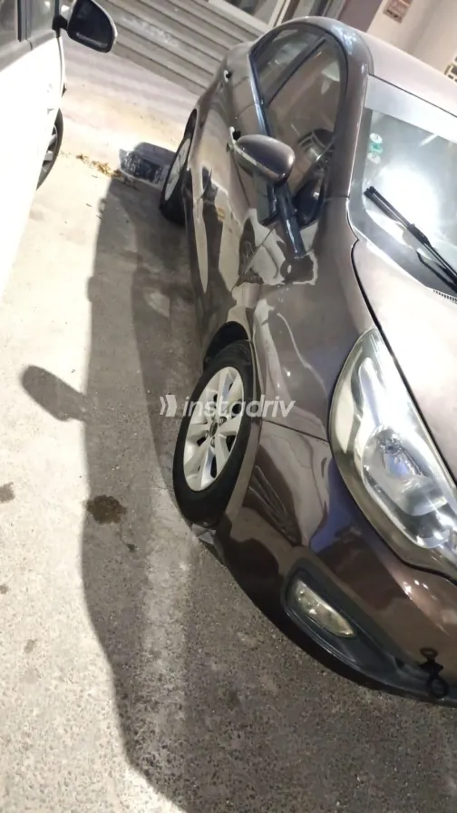 Kia Rio 2015 Brown Automatic Used for Sale in Greater Cairo ( Cairo + Giza) - 2