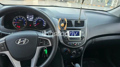 Hyundai Accent RB 2019 Gray Automatic Used for Sale in Greater Cairo ( Cairo + Giza) - 3