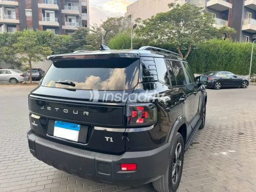 Jetour T1 2025 Black Automatic Used for Sale in Greater Cairo ( Cairo + Giza) - 6