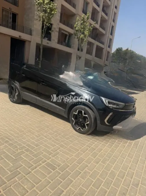 Opel Crossland 2021 Black Automatic Used for Sale in Cairo - 2