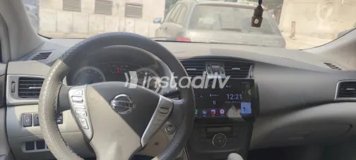 Nissan Sentra 2017 Gray Automatic Used for Sale in Greater Cairo ( Cairo + Giza) - 3