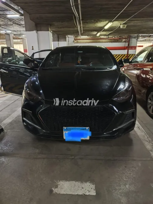 Hyundai Elantra 2016 Black Automatic Used for Sale in Greater Cairo ( Cairo + Giza) - 7