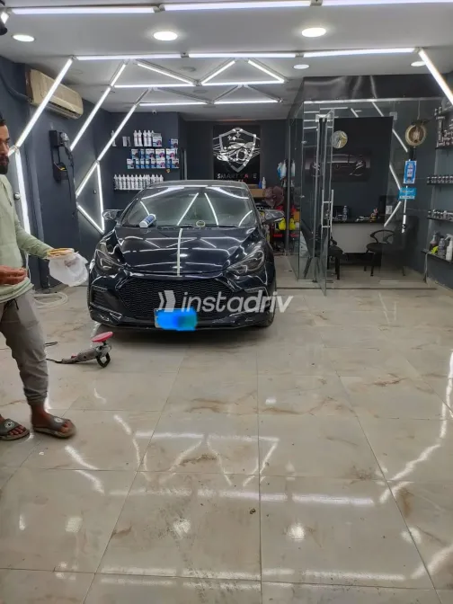Hyundai Elantra 2016 Black Automatic Used for Sale in Greater Cairo ( Cairo + Giza) - 9