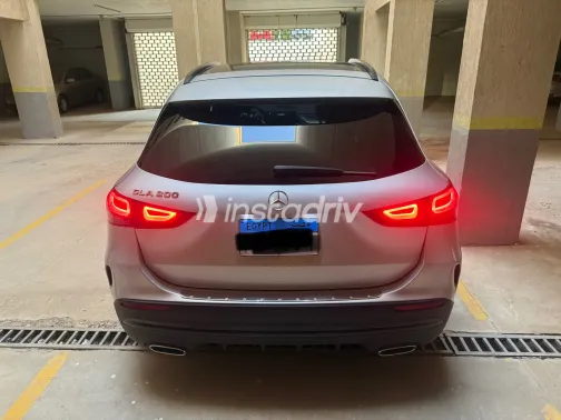 Mercedes GLA 200 2021 Silver Automatic Used for Sale in Greater Cairo ( Cairo + Giza) - 2