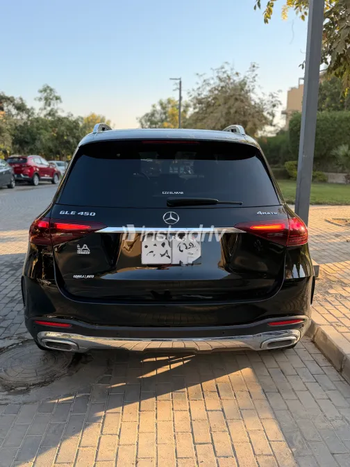 Mercedes GLE 450 2023 Black Automatic Used for Sale in Greater Cairo ( Cairo + Giza) - 6