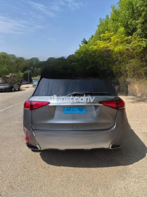 Mercedes GLE 450 2023 Gray Automatic Used for Sale in Madinaty - 2