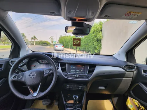 Opel Crossland 2018 Silver Automatic Used for Sale in Greater Cairo ( Cairo + Giza) - 1