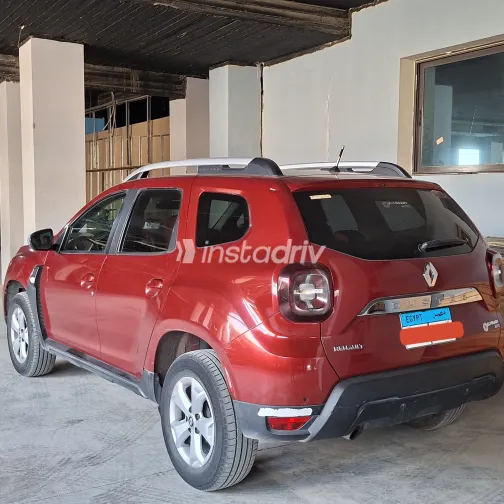 Renault Duster 2021 Red Automatic Used for Sale in Greater Cairo ( Cairo + Giza) - 4