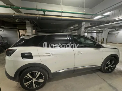 Peugeot 3008 2019 White Automatic Used for Sale in Greater Cairo ( Cairo + Giza) - 2